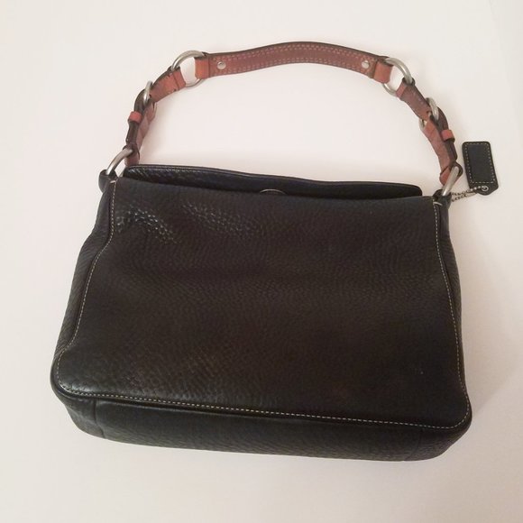 Coach Chelsea - Picture 2 of 6